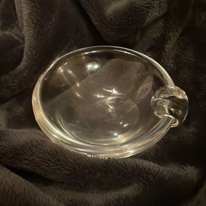 Steuben Crystal Accent Bowl.- Vintage